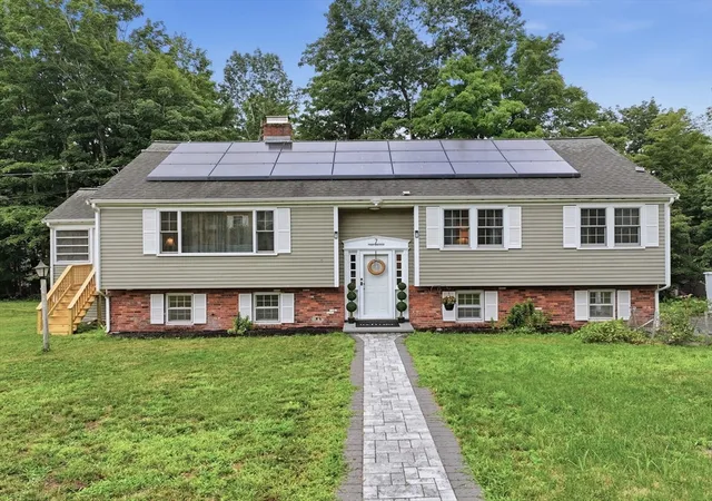 Photo 2 of Sale Pending at 7 Cherry Ridge Rd, Acton, MA 01720 | MLS# 73556863 | Listing updated on 2026-09-02