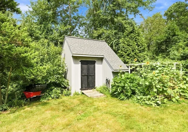 Photo 26 of Single family home for sale at 118 Horseneck Rd, South Dartmouth, MA 02748 | MLS# 73565454 | Listing updated on 2026-09-01
