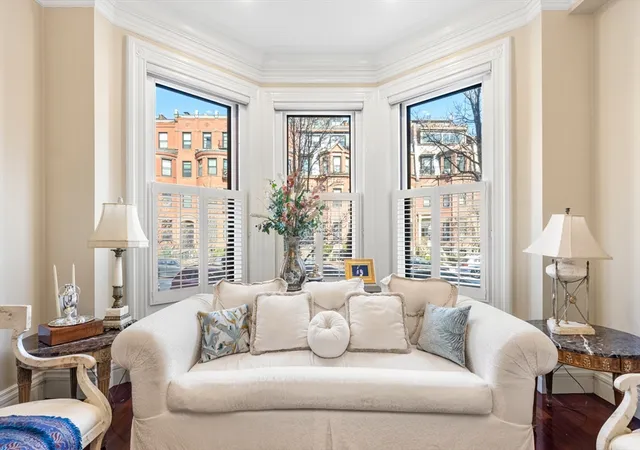 Listing Photo 4 - Condo for sale in building located at 392 Marlborough St, Boston, MA 02115 - Unit #1