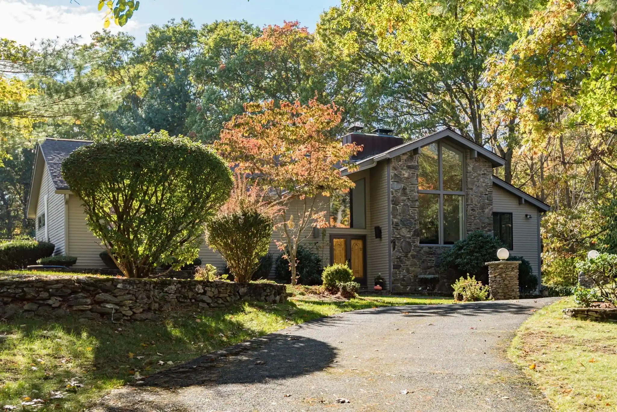 Single family home for sale at 16 Midland Rd, Lynnfield, MA 01940 | MLS# 73593781