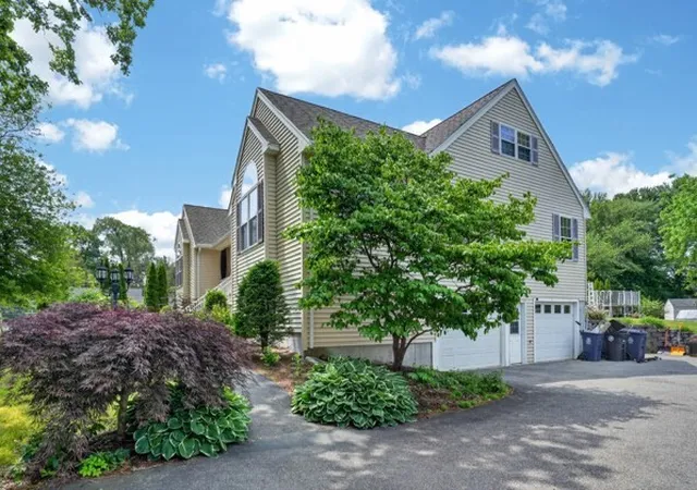 Homes for sale in Wilmington, MA | 111 Chestnut St, Wilmington, MA 01887 | MLS# 73527464