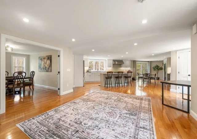 3rd image of 42 North St, Norfolk, MA 02056 | MLS# 73526011