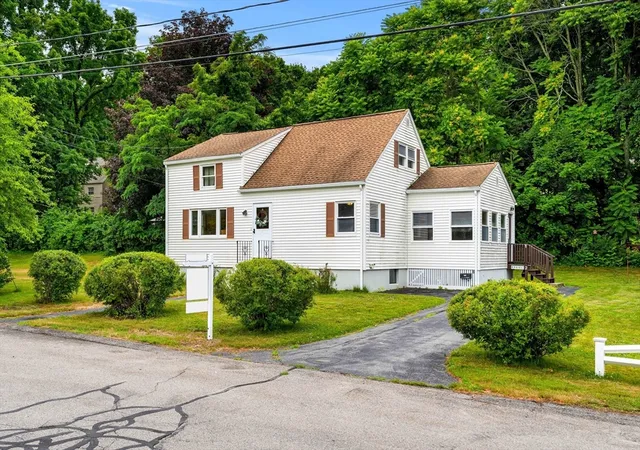 Homes for sale in Lowell, MA | 2 Douglas Ter, Lowell, MA 01852 | MLS# 73541148
