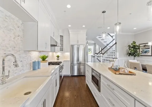 1st image of 28 Waterville Lane #28, Hopkinton, MA 01748 | MLS# 73489252