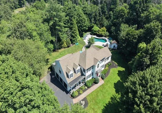 1st image of 60 Old Oaken Bucket Rd, Norwell, MA 02061 | MLS# 73549627