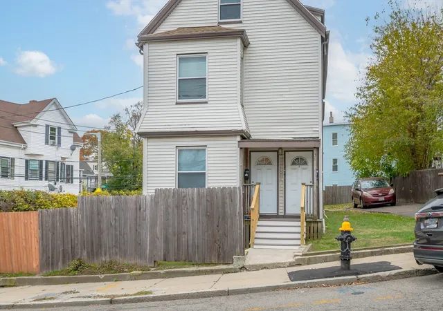 2nd image of 39 Julian St, Dorchester, MA 02125 | MLS# 73470491