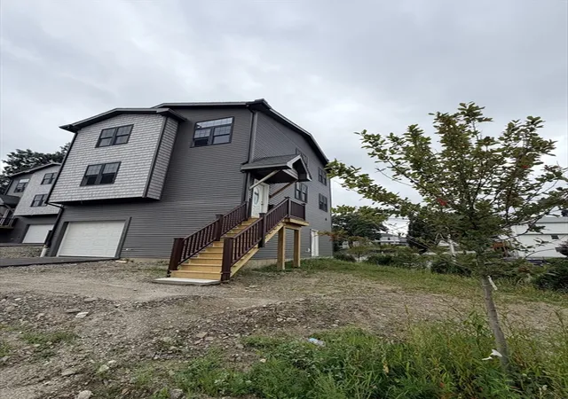 Photo 2 of Single family home for sale at 630 Grafton St, Worcester, MA 01604 | MLS# 73570321 | Listing updated on 2026-09-04