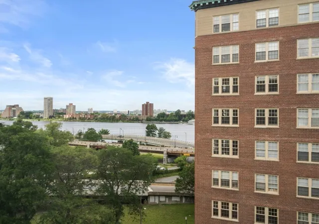 5th image of 4 Charlesgate East #603, Boston, MA 02215 | MLS# 73538852