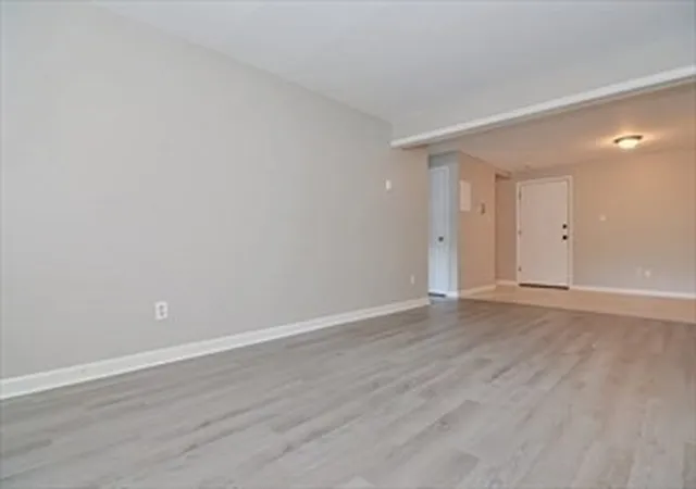 5th image of 800 County St #6, Taunton, MA 02780 | MLS# 73551246