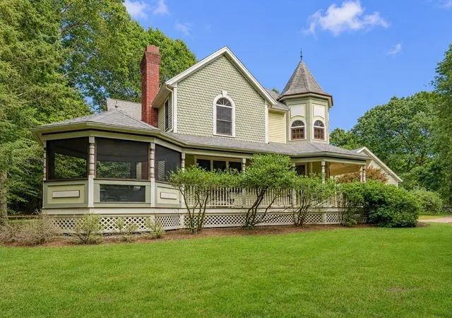 Photo 3 of Single family home for sale at 5 Captain Harris Dr, Assonet, MA 02702 | MLS# 73562451 | Listing updated on 2026-09-15