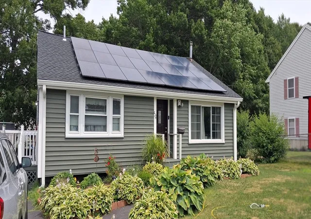 1st image of 54 Carter St, Brockton, MA 02302 | MLS# 73553140