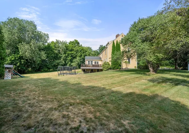42nd image of 289 Willis Rd, Sudbury, MA 01776 | MLS# 73545780