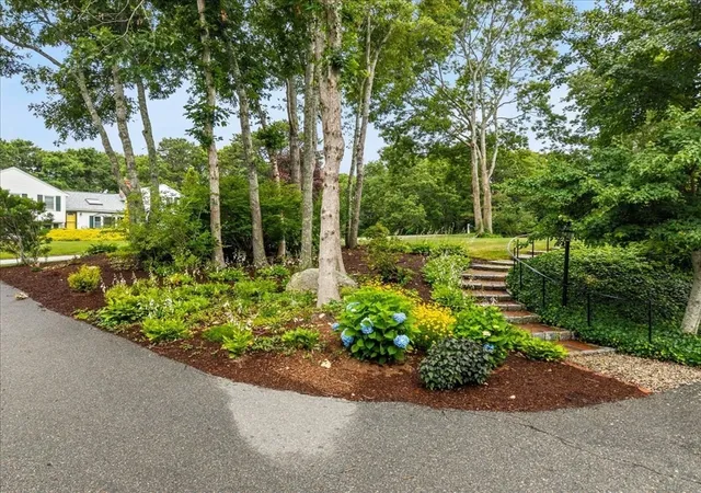 2nd image of 15 Eldridge Street Ext, Buzzards Bay, MA 02532 | MLS# 73549762