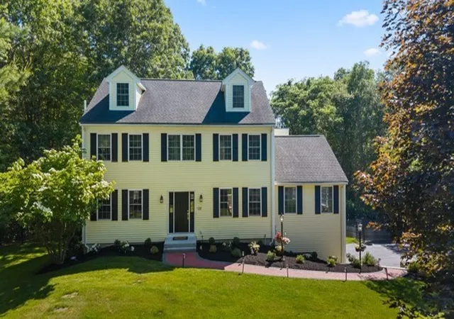 1st image of 128 Memorial Dr, Shrewsbury, MA 01545 | MLS# 73534612