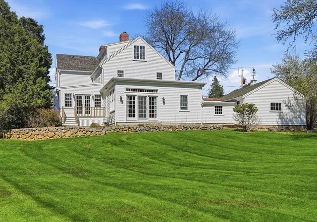 Homes for sale in Hingham, MA | 215 Prospect St, Hingham, MA 02043 | MLS# 73517956
