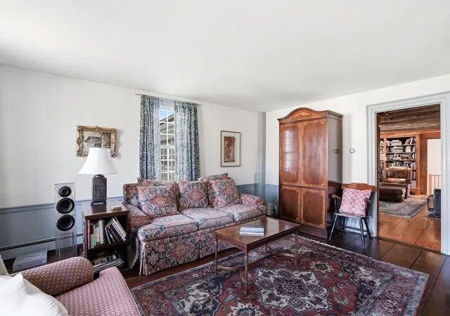 Homes for sale in Hingham, MA | 215 Prospect St, Hingham, MA 02043 | MLS# 73517956