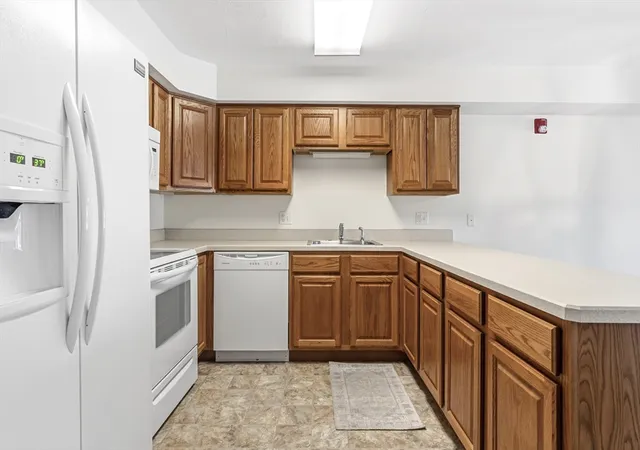 Homes for sale in Amherst, MA | 26 Greenleaves Dr #602, Amherst, MA 01002 | MLS# 73515520