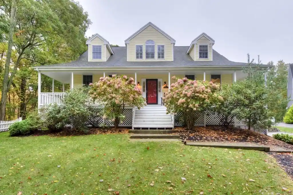 Single family home for sale at 5 Quirk Cir, Milford, MA 01757 | MLS# 73592310