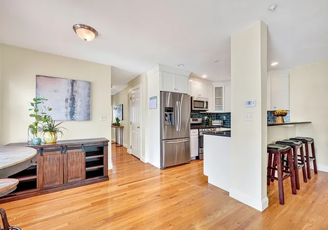 Photo 3 of Sale Pending at 201 Main St #21, Woburn, MA 01801 | MLS# 73550113 | Listing updated on 2026-08-18