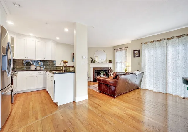 Photo 4 of Sale Pending at 201 Main St #21, Woburn, MA 01801 | MLS# 73550113 | Listing updated on 2026-08-18