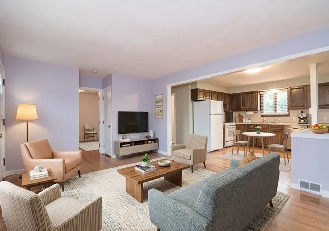 Photo 2 of Single family home for sale at 248 Laconia St, Springfield, MA 01129 | MLS# 73540557 | Listing updated on 2026-08-11