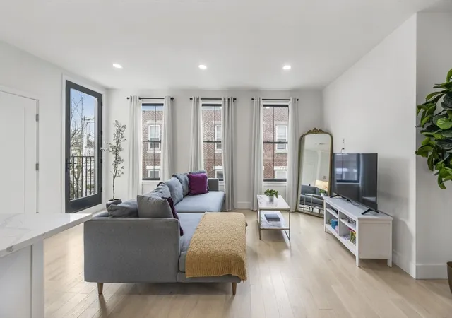 Photo 5 of Sale Pending at 839 Saratoga St #3A, East Boston, MA 02128 | MLS# 73550340 | Listing updated on 2026-08-18