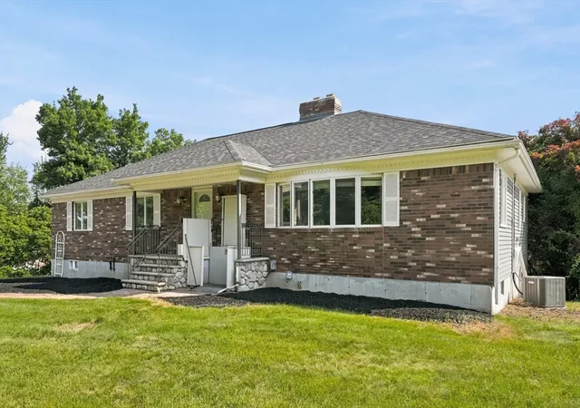 2nd image of 24 Uptack Rd, Groveland, MA 01834 | MLS# 73552886
