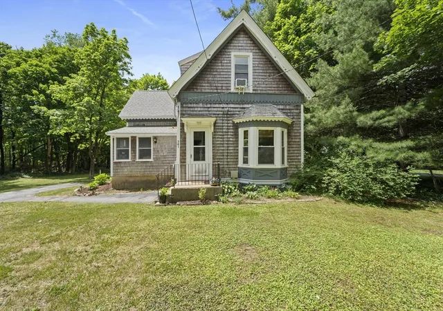 1st image of 361 Main St, Marshfield, MA 02050 | MLS# 73537895