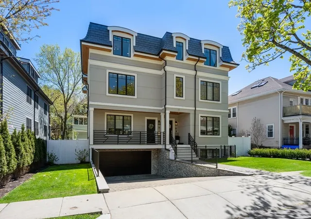 1st image of 80 Verndale St, Brookline, MA 02446 | MLS# 73526507
