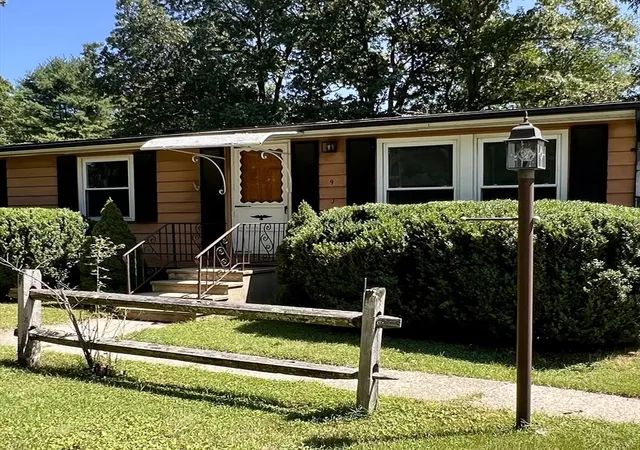1st image of 9 Maverick Dr, Brookfield, MA 01506 | MLS# 73559790