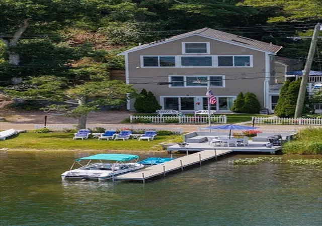 1st image of 197 Roxy Cahoon Rd, Plymouth, MA 02360 | MLS# 73559281