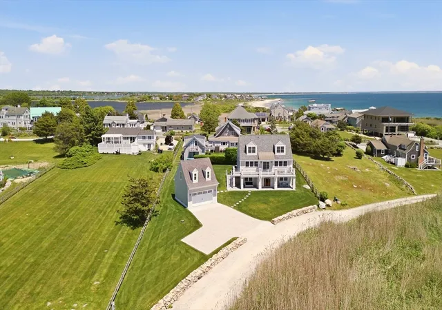 2nd image of 3 Richmond Pond, Westport, MA 02790 | MLS# 73545632
