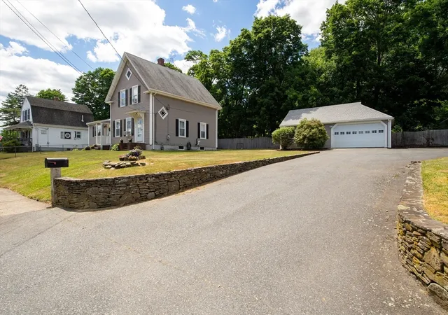 Photo 3 of Sale Pending at 4 Star Ave, Middleboro, MA 02346 | MLS# 73537865 | Listing updated on 2026-08-18