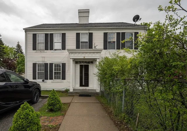 Homes for sale in Holyoke, MA | 60 N East St, Holyoke, MA 01040 | MLS# 73513870