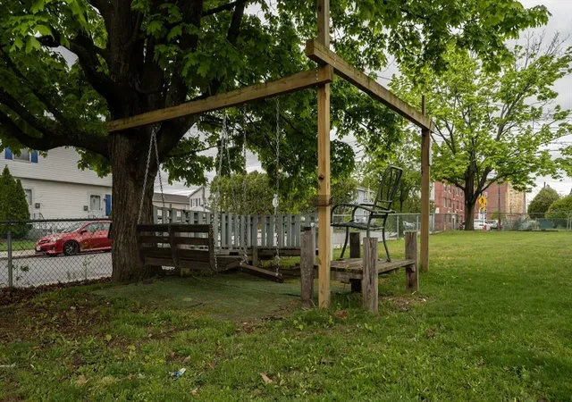 Homes for sale in Holyoke, MA | 60 N East St, Holyoke, MA 01040 | MLS# 73513870