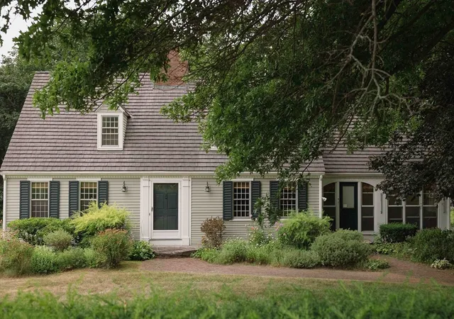 2nd image of 636 Bernardston Rd, Greenfield, MA 01301 | MLS# 73555921