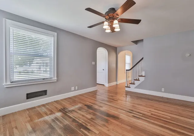 4th image of 26 Purdon Ave, Lynn, MA 01905 | MLS# 73556158
