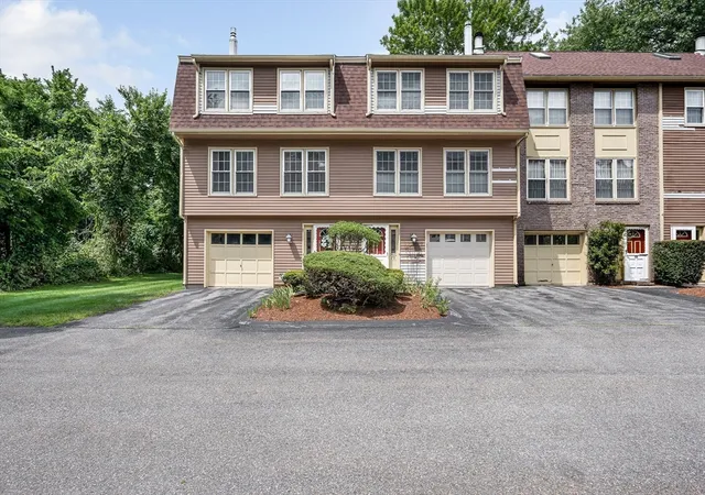 1st image of 80 Heritage Dr #80, Tewksbury, MA 01876 | MLS# 73559364