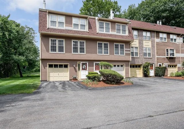 2nd image of 80 Heritage Dr #80, Tewksbury, MA 01876 | MLS# 73559364