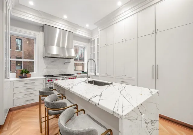 3rd image of 352 Marlborough St, Boston, MA 02115 | MLS# 73479490