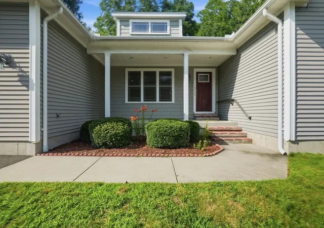 2nd image of 2 Dogwood Dr, Belchertown, MA 01007 | MLS# 73558414