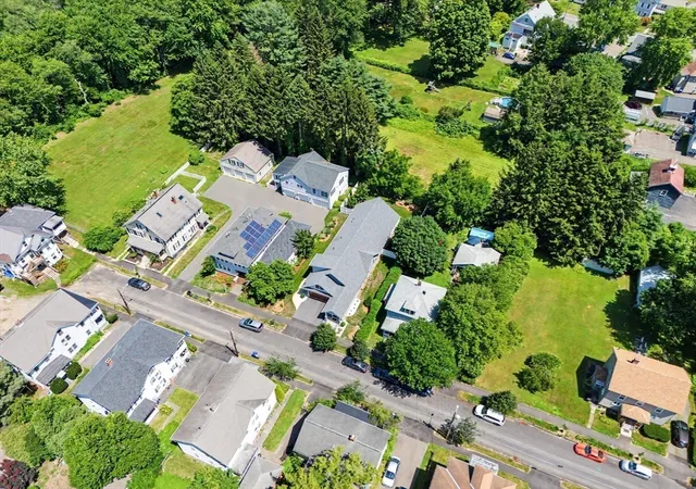 Photo 3 of Sale Pending at 29 Woodbine Ave, Northampton, MA 01060 | MLS# 73551652 | Listing updated on 2026-08-09