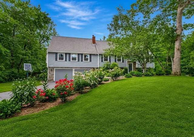 1st image of 779 Ware St, Mansfield, MA 02048 | MLS# 73540330