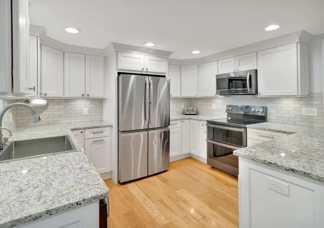 4th image of 779 Ware St, Mansfield, MA 02048 | MLS# 73540330
