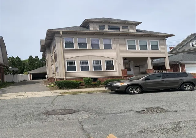 3rd image of 21-23 Gould Street, New Bedford, MA 02740 | MLS# 73535916
