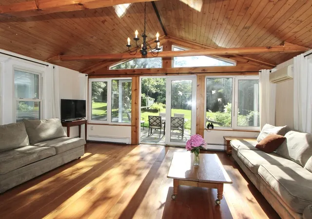 Photo 3 of Sale Pending at 85 Bailey Rd, Holden, MA 01520 | MLS# 73561175 | Listing updated on 2026-09-22