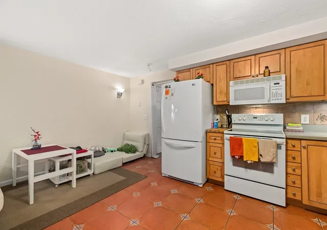 Photo 5 of Single family home for sale at 22 Austin St, Charlestown, MA 02129 | MLS# 73541556 | Listing updated on 2026-06-29
