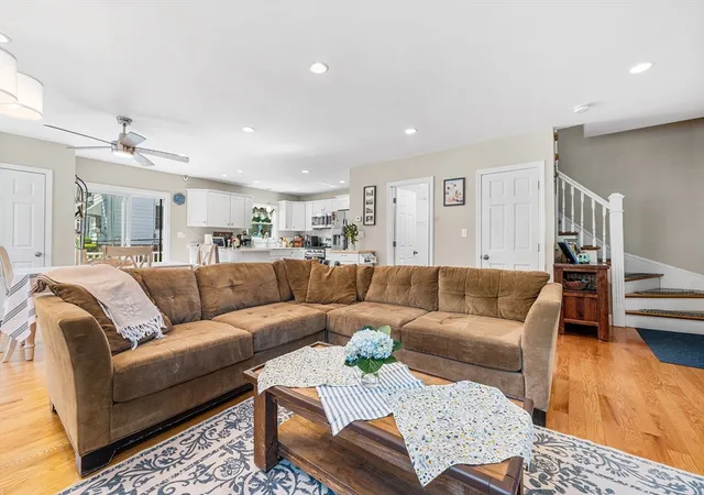 Homes for sale in Saugus, MA | 19 Laconia Ave, Saugus, MA 01906 | MLS# 73528903