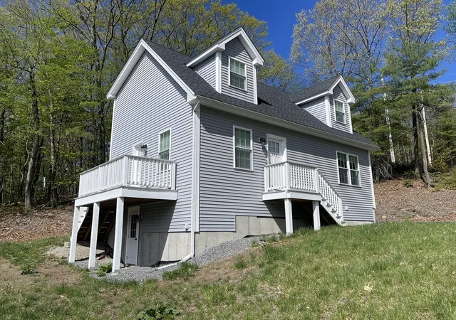 Photo 1 of Single family home for sale at 122 Swan Ave, Fitchburg, MA 01420 | MLS# 73546114 | Listing updated on 2026-10-05