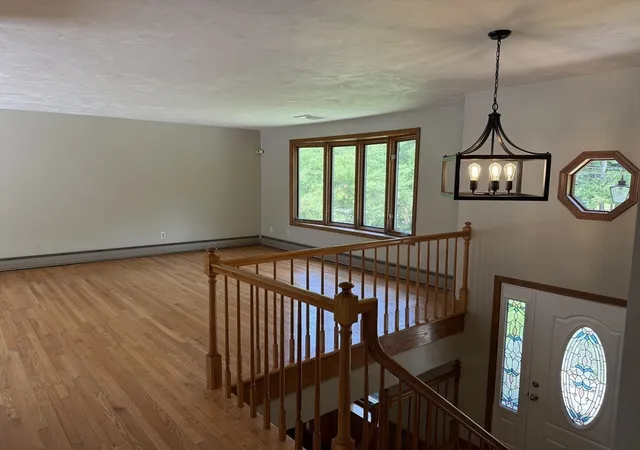 Photo 3 of Single family home for sale at 1174 Old Fall River Rd, North Dartmouth, MA 02747 | MLS# 73538259 | Listing updated on 2026-08-31
